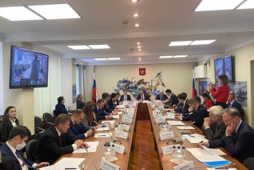В Госдуме обсудили кадровый вопрос на предприятиях ОПК